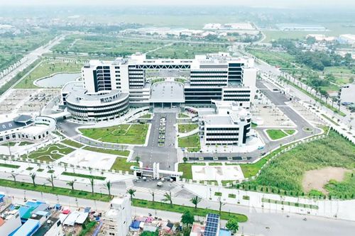 Tập trung sắp xếp hệ thống y tế tinh gọn, hoạt động hiệu quả, đưa Ninh Bình trở thành trung tâm y tế chất lượng cao