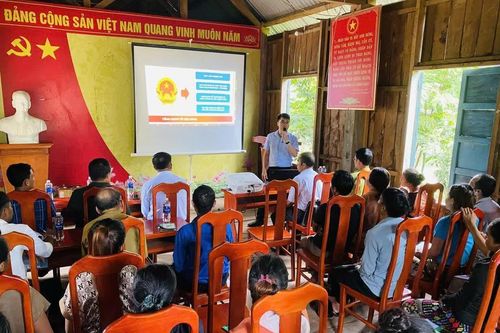 Tổ chức hơn 340 đợt tuyên truyền, giáo dục pháp luật cho người dân vùng đệm