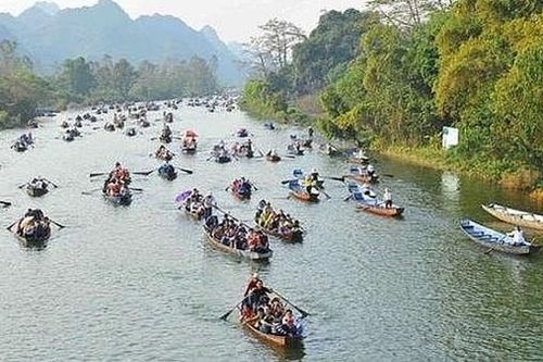 Không để tâm lý 'tháng Giêng là tháng ăn chơi' tồn tại trong hệ thống chính trị