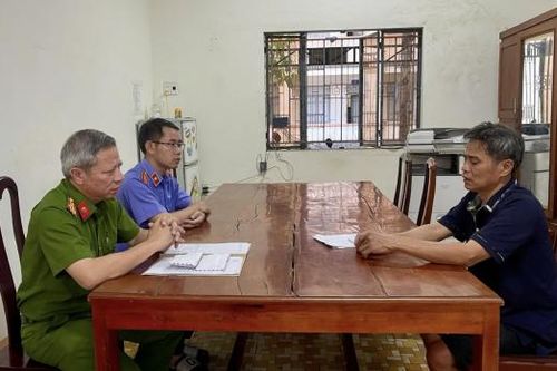 Vạch mặt người chồng giết vợ bằng điện lưới