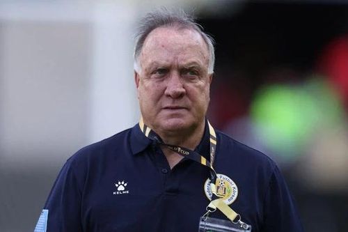 HLV Dick Advocaat chia tay Đội tuyển Curacao