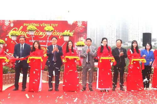 Khánh thành công trình cải tạo xung quanh Ao cá Bác Hồ