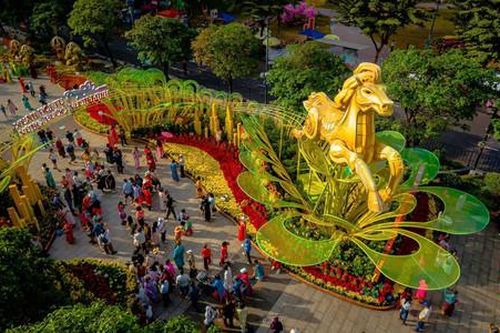 TPHCM: Doanh thu du lịch đạt 12.150 tỷ đồng trong kỳ nghỉ Tết Bính Ngọ 2026