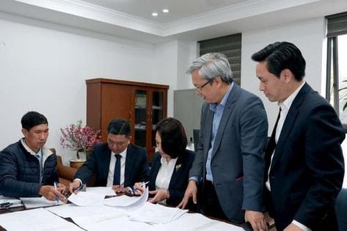 Xuân mới, khí thế mới trên từng công trình