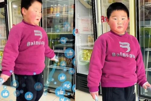 Bé trai 7 tuổi hứa 'nhảy dây theo số like', ai ngờ được gần 2 triệu lượt thích