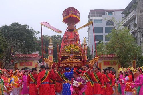 Giữ hồn hội làng trong nhịp sống hiện đại