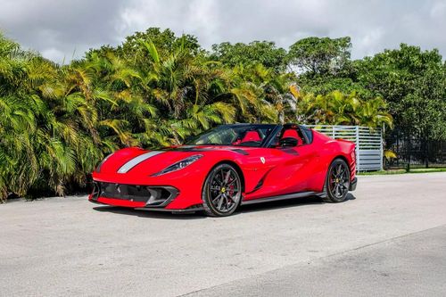 Ferrari 812 Competizione A tăng giá gấp 3 lần sau 3 năm
