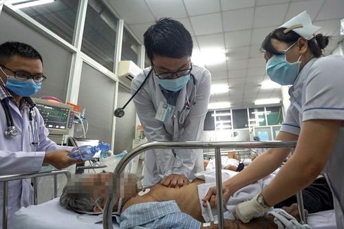 Đãi ngộ chưa từng có cho bác sĩ nội trú ở TP.HCM