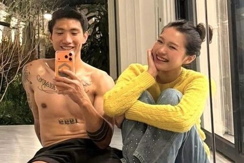 Hải My la hét ăn mừng khi Văn Hậu lập siêu phẩm