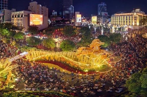 Thay đổi tư duy thiết kế và triển khai các công trình đường hoa Tết Nguyên đán