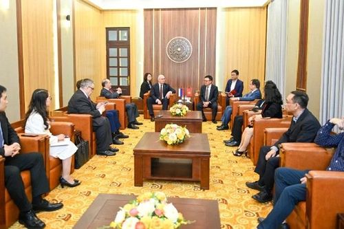 Đoàn công tác Hãng thông tấn TASS thăm và làm việc tại Báo Nhân Dân