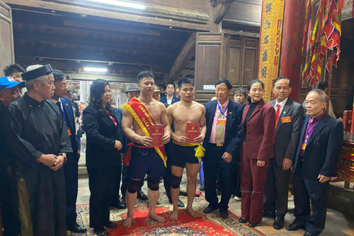 Chất thượng võ ở hội vật Mai Động