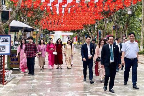 Nghệ An thu từ du lịch 500 tỷ đồng dịp Tết