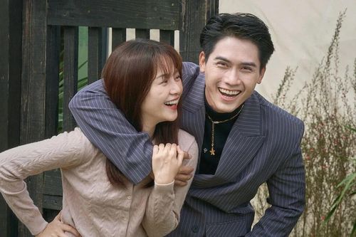 Tam Triều Dâng khen Võ Điền Gia Huy 'ngoan' khi nên duyên trên màn ảnh