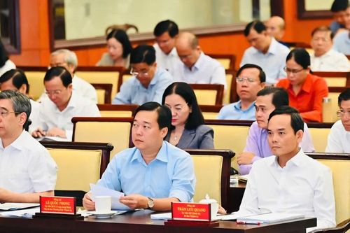 Hơn 2 triệu cán bộ, đảng viên học nghị quyết về phát triển kinh tế nhà nước, phát triển văn hóa
