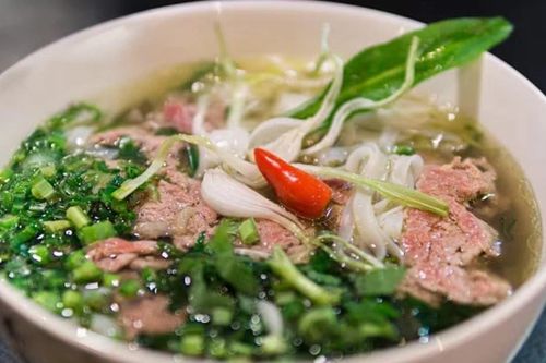 'Đổi vị' sau Tết với 4 món bún phở nóng hổi, ăn là ghiền