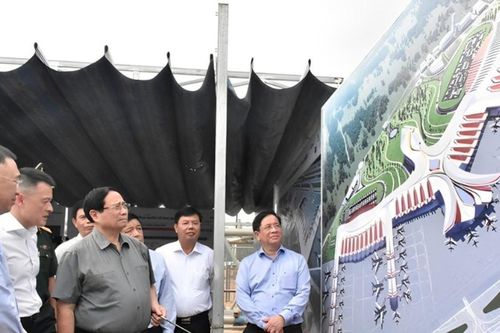 Tạo 'luồng xanh' vận chuyển vật liệu phục vụ các dự án APEC 2027 tại Phú Quốc