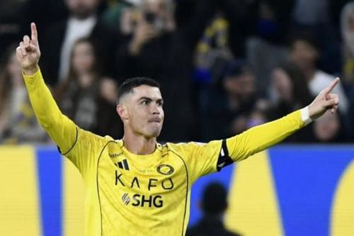 Tin chuyển nhượng tối 25/2: Liverpool nhắm Van de Ven, Chelsea theo sát Ronaldo