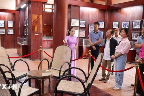 Cuộc đời, thân thế và sự nghiệp của Thủ tướng Phạm Văn Đồng qua hiện vật