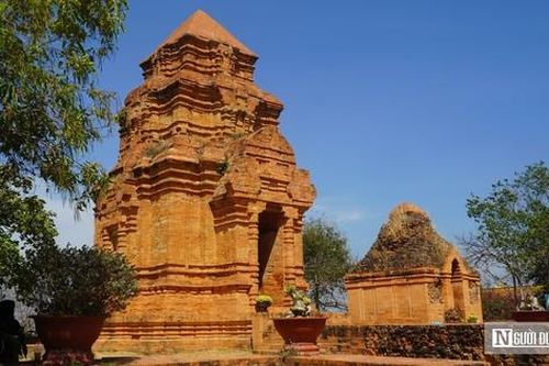 Tháp Pô Sah Inư lan tỏa giá trị di tích quốc gia qua du lịch trải nghiệm ở Lâm Đồng
