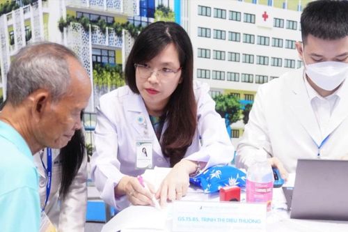 Quy định mới chấm dứt điều trị Đông y tùy tiện