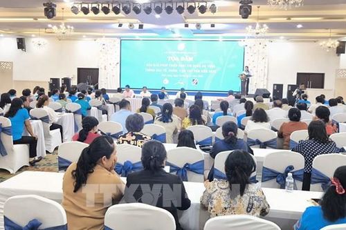 Tín dụng an toàn: 'Điểm tựa kinh tế' cho phụ nữ Vĩnh Long