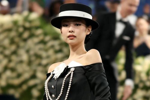 Sao nữ Hàn có gu thời trang đa dạng nhất