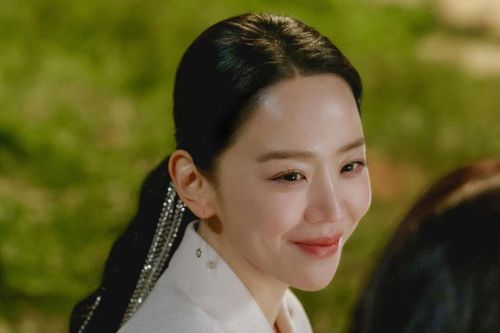 Shin Hye-sun: 'Vai diễn mơ hồ nhất sự nghiệp tôi là The Art of Sarah'