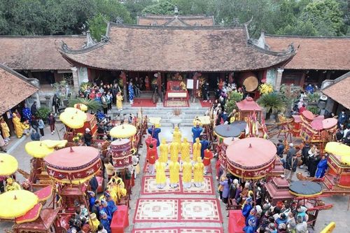 Trẩy hội tháng Giêng: Những lễ hội linh thiêng và đặc sắc đang và sắp diễn ra tại miền Bắc