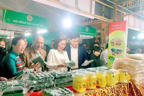 'Nông dân giàu có, nông thôn văn minh, nông nghiệp bền vững'