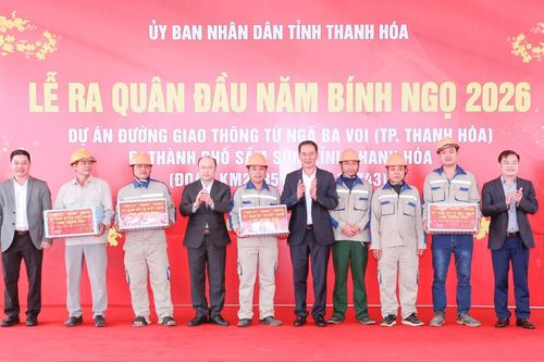 Ra quân thực hiện dự án đường giao thông trọng điểm