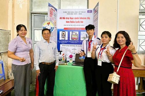 AI hỗ trợ học sinh khiếm thị