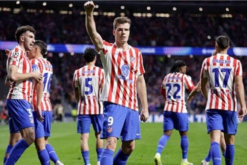 Sorloth lập hat-trick, Atletico hiên ngang vào vòng 16 đội Champions League