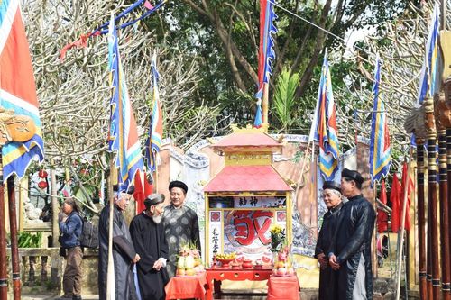 Rộn ràng lễ hội đầu năm