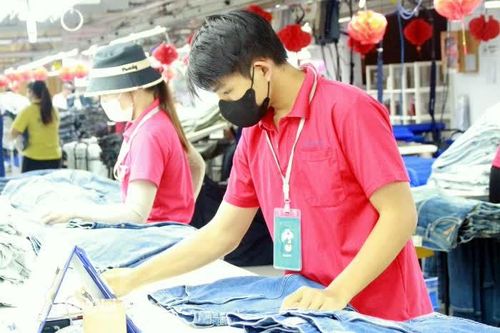 Sản xuất công nghiệp nhộn nhịp đầu năm