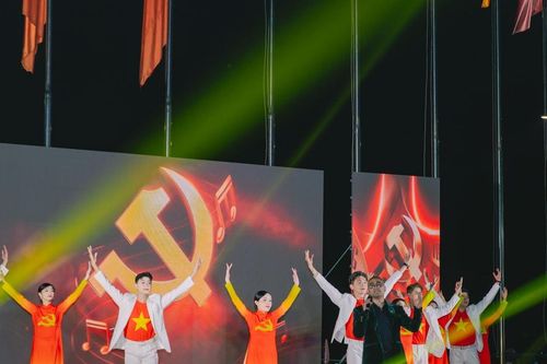 Xuân về trên cao nguyên Lâm Viên