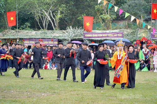 Rộn ràng Lễ hội mùa xuân