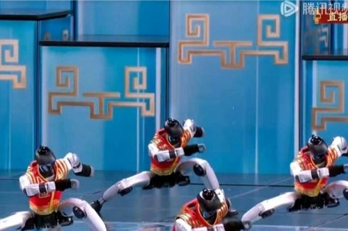 Trung Quốc tăng tốc mục tiêu 'cường quốc hạ tầng trí tuệ' trong năm Bính Ngọ