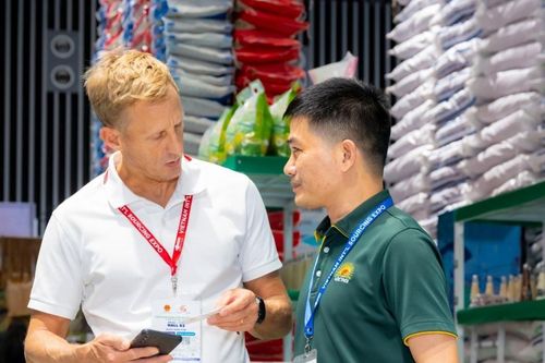 Hàng Việt vào Mỹ, Úc, Singapore: Siết chính sách, tăng áp lực tuân thủ