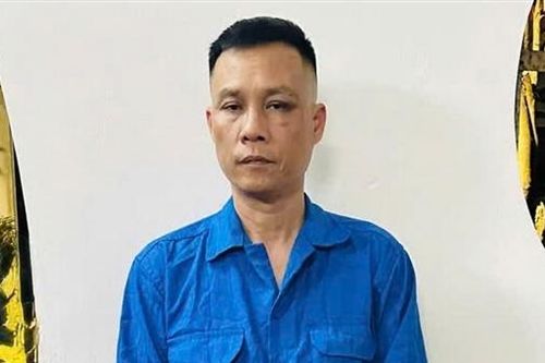 Khởi tố, tạm giam 2 bị can hành hung bạn gái