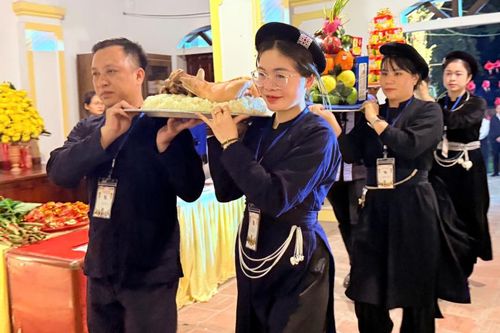 Khai mạc Lễ hội truyền thống Quần thể di tích lịch sử, văn hóa Đà Quận