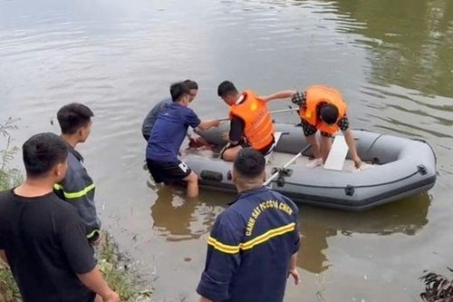 Xót xa phát hiện thi thể mẹ và con trai 9 tuổi dưới đập nước ở Bắc Ninh