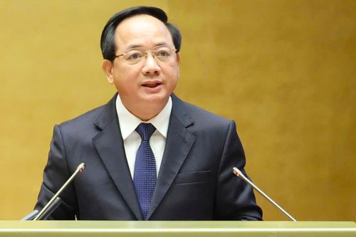 Khắc phục khuynh hướng chú trọng tăng trưởng kinh tế, coi nhẹ xây dựng văn hóa
