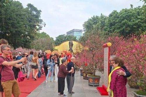 Có một Hà Nội 'rất khác' trong mắt người dân và du khách