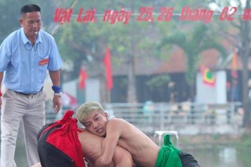 Đặc sắc Lễ hội truyền thống đền Trúc Lâm và Giải vật dân tộc xuân Bính Ngọ xã Vật Lại