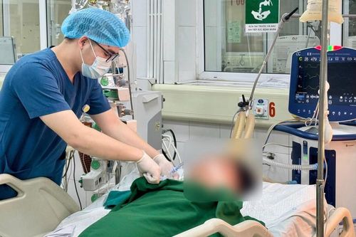 Người đàn ông 50 tuổi xơ gan, xuất huyết tiêu hóa nặng sau Tết vì sai lầm nhiều nam giới mắc phải