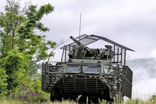Ukraine tăng cường hỏa lực cơ giới với xe chiến đấu bộ binh BTR-4E nội địa