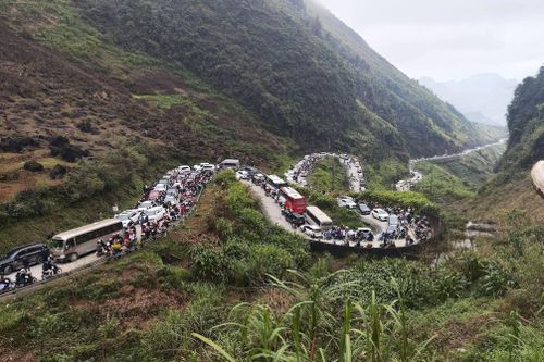 Du lịch Tết: Đông khách kỷ lục không có nghĩa thành công