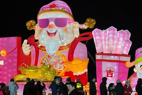 Hội chợ đèn lồng Trung Quốc bùng nổ sáng tạo với công nghệ AI
