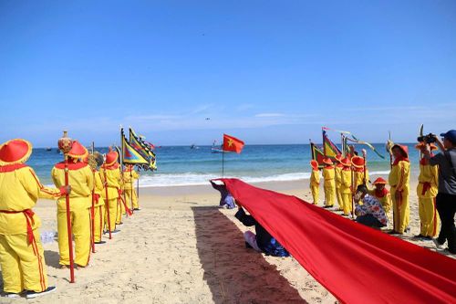 Lễ hội cầu ngư Vạn đầm Xương Lý, tái hiện nhiều nghi thức đặc sắc